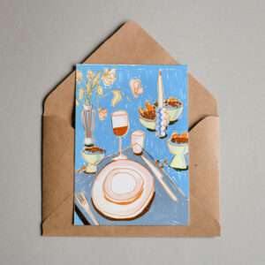 Jule Richter, Illustratorin und Animationsdesignerin – Abbildung eines Briefumschlags mit einer illustrierten Postkarte davor.